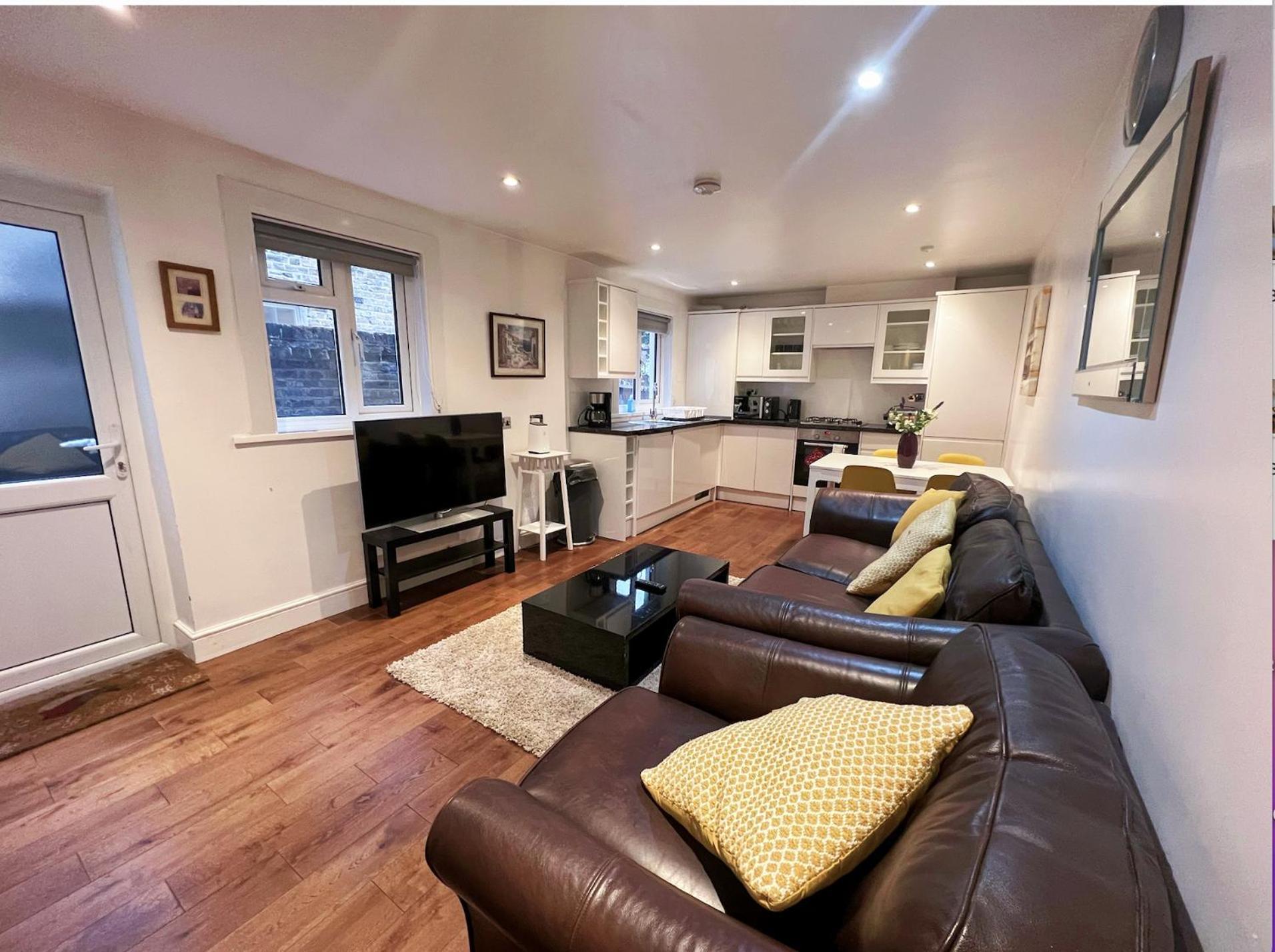 Lovely 2 Bedroom Garden Flat In London Bagian luar foto