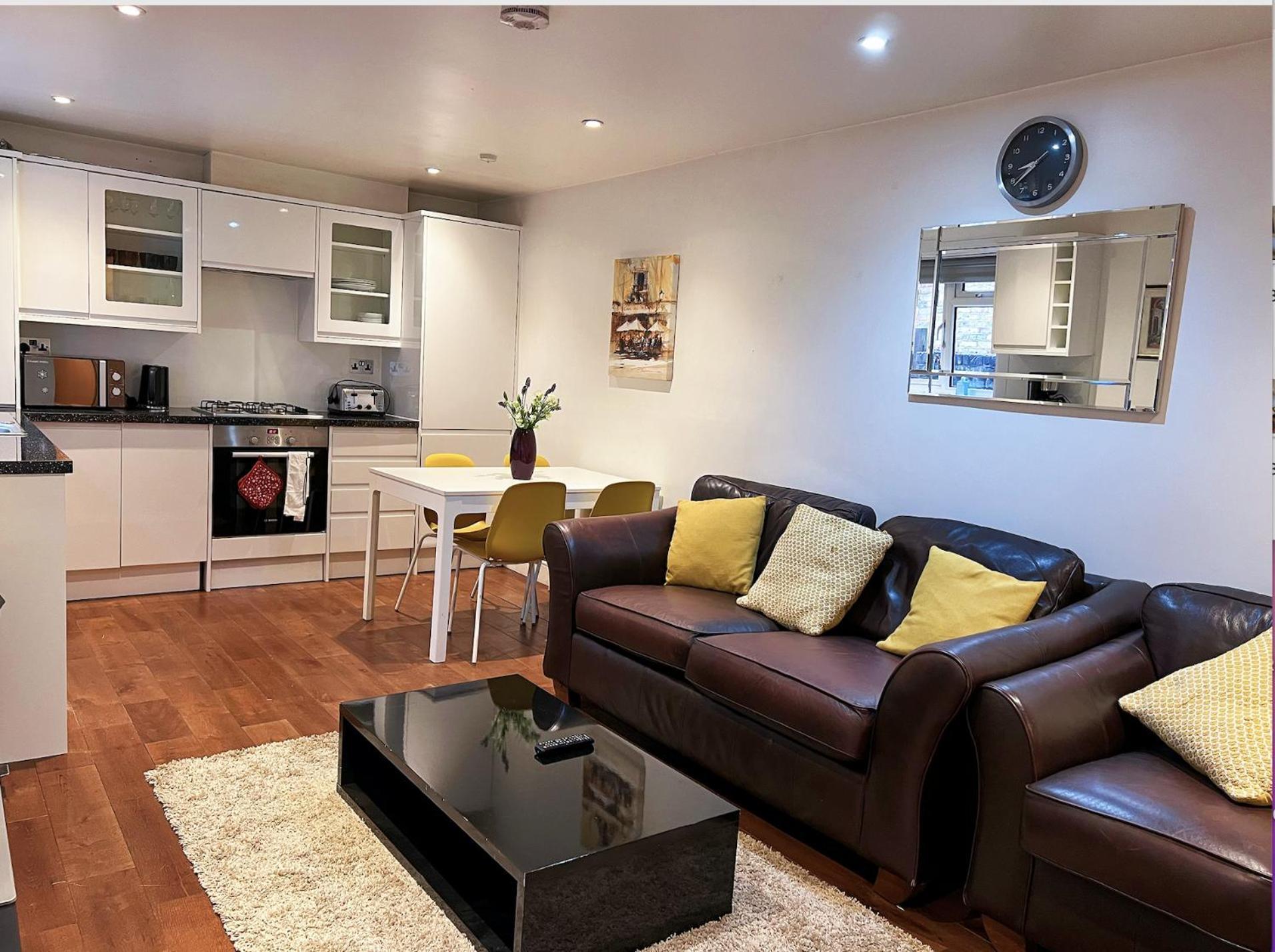 Lovely 2 Bedroom Garden Flat In London Bagian luar foto